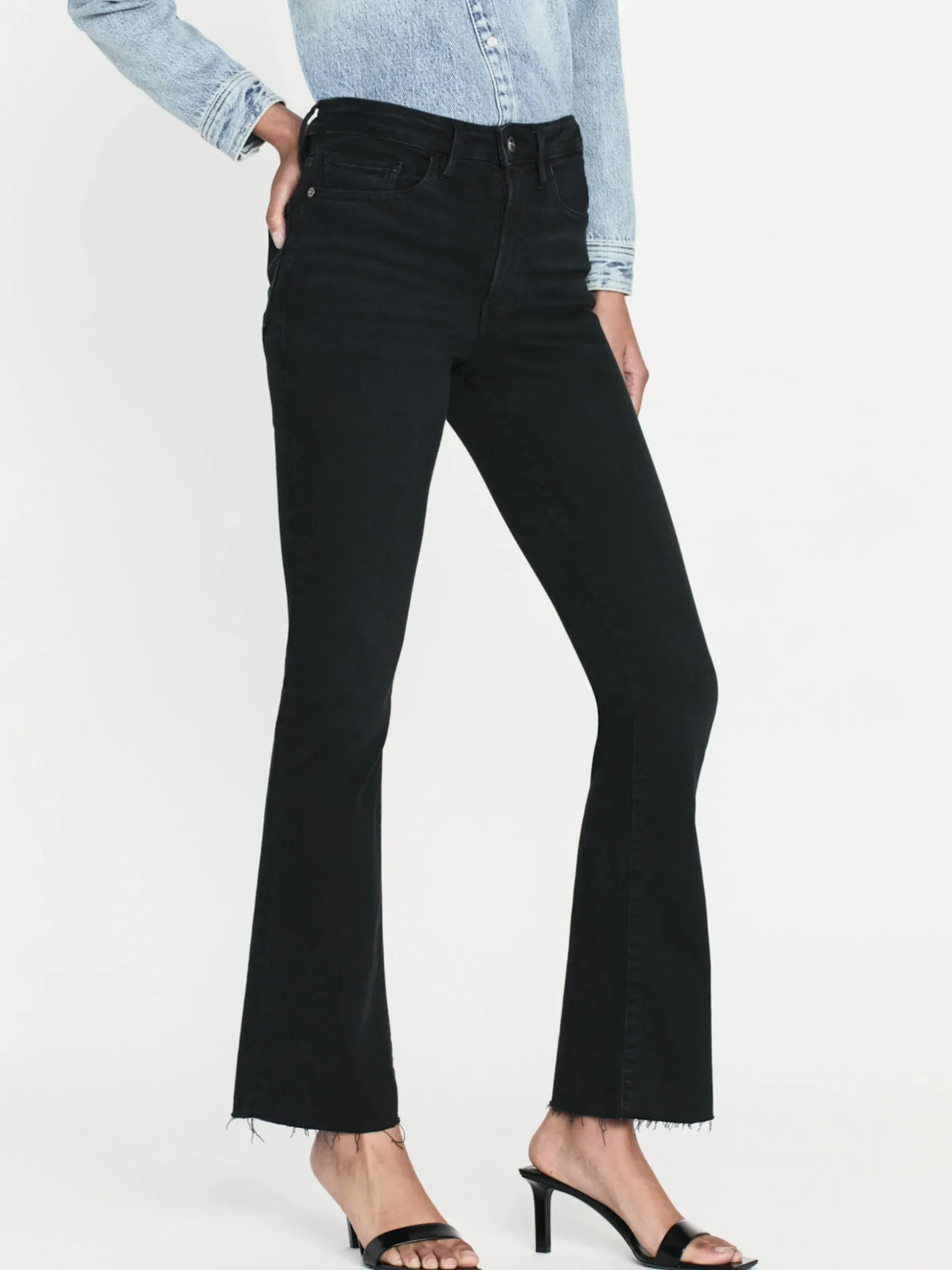 Le Crop Mini Boot Raw Fray in Blackthorn