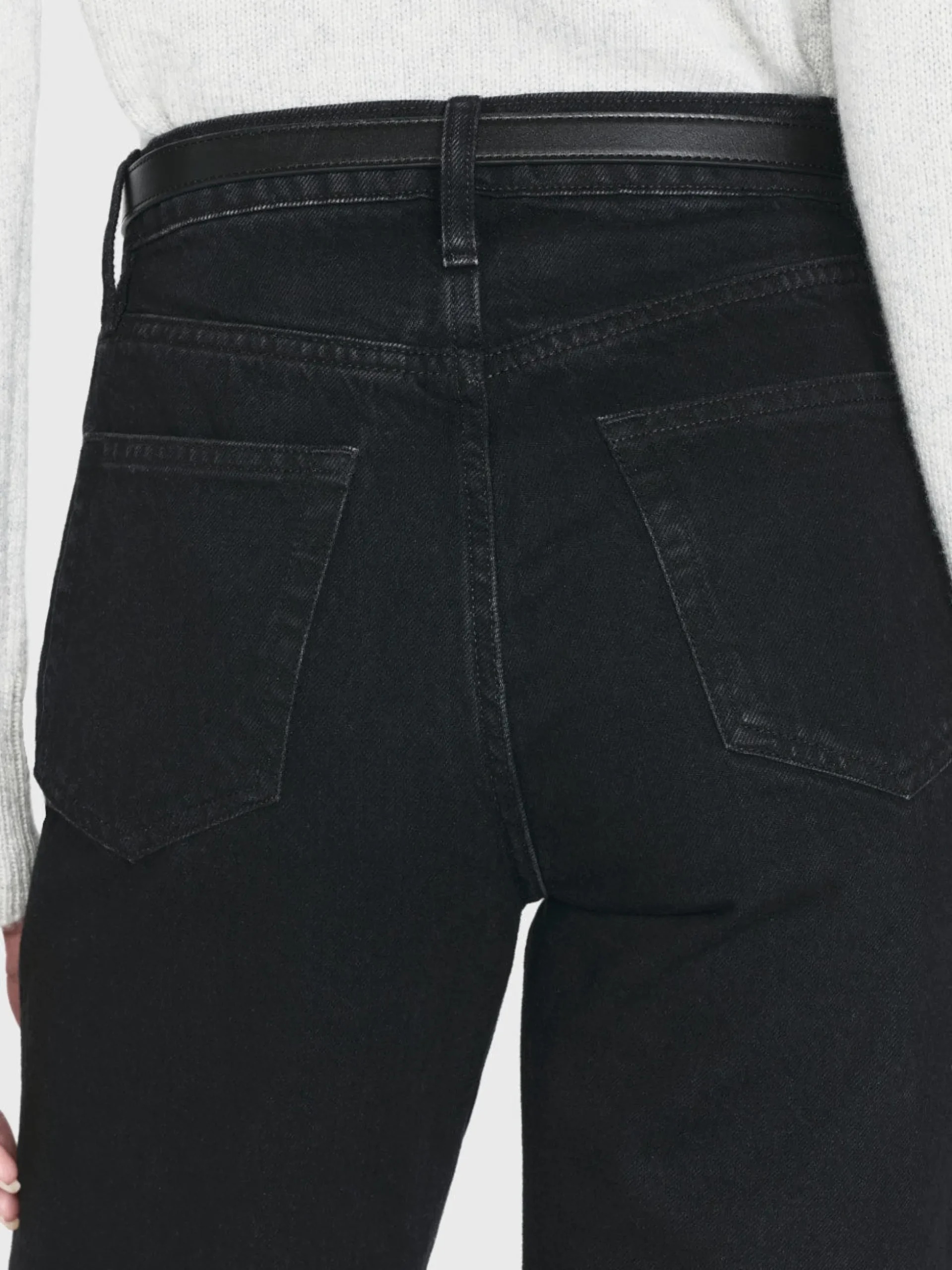 Le Jane Crop Raw Fray in Black