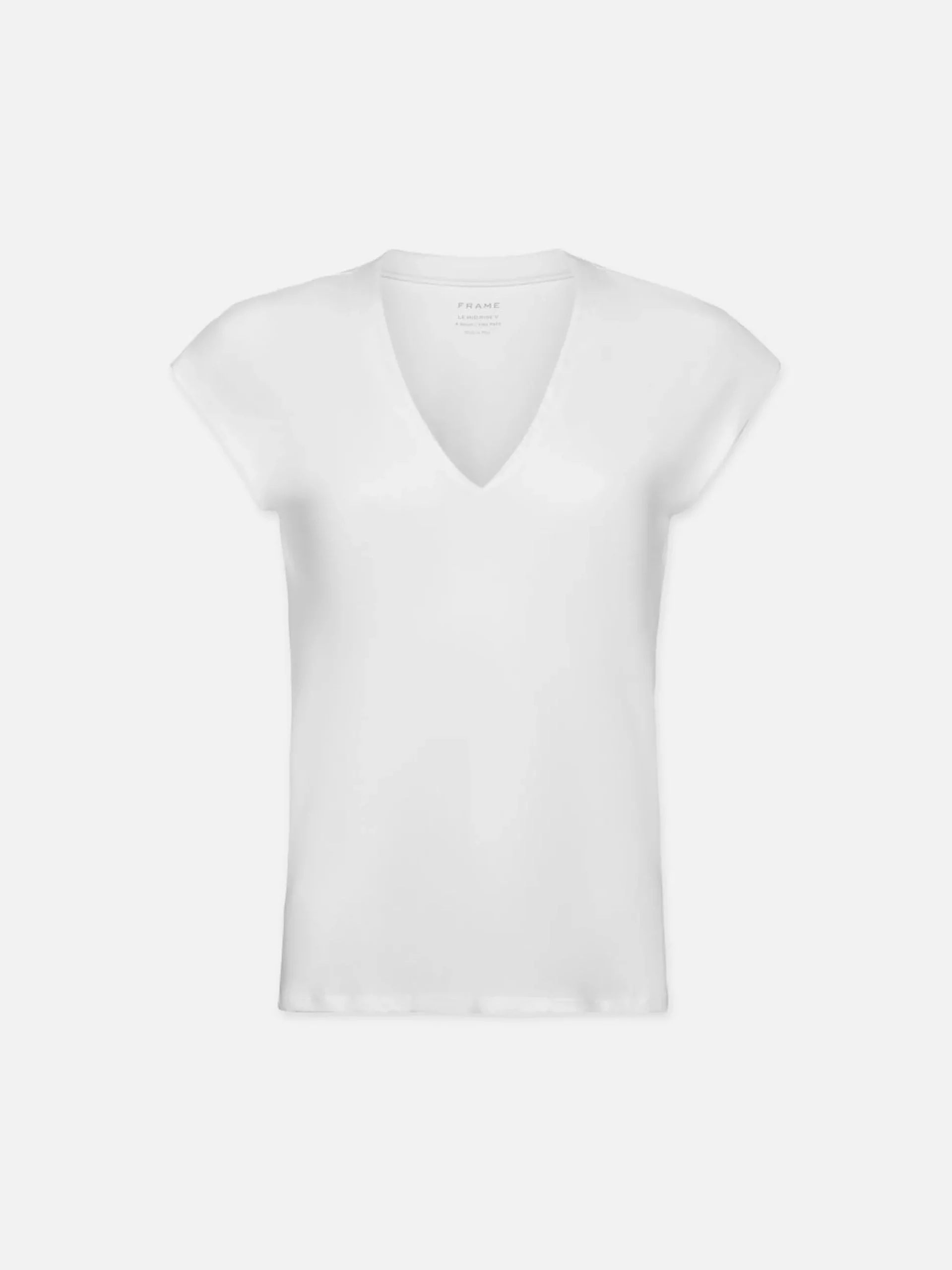 Le Mid Rise V Neck Tee in Blanc