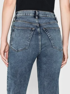 Le Sleek Straight in Rowley Raw Fray