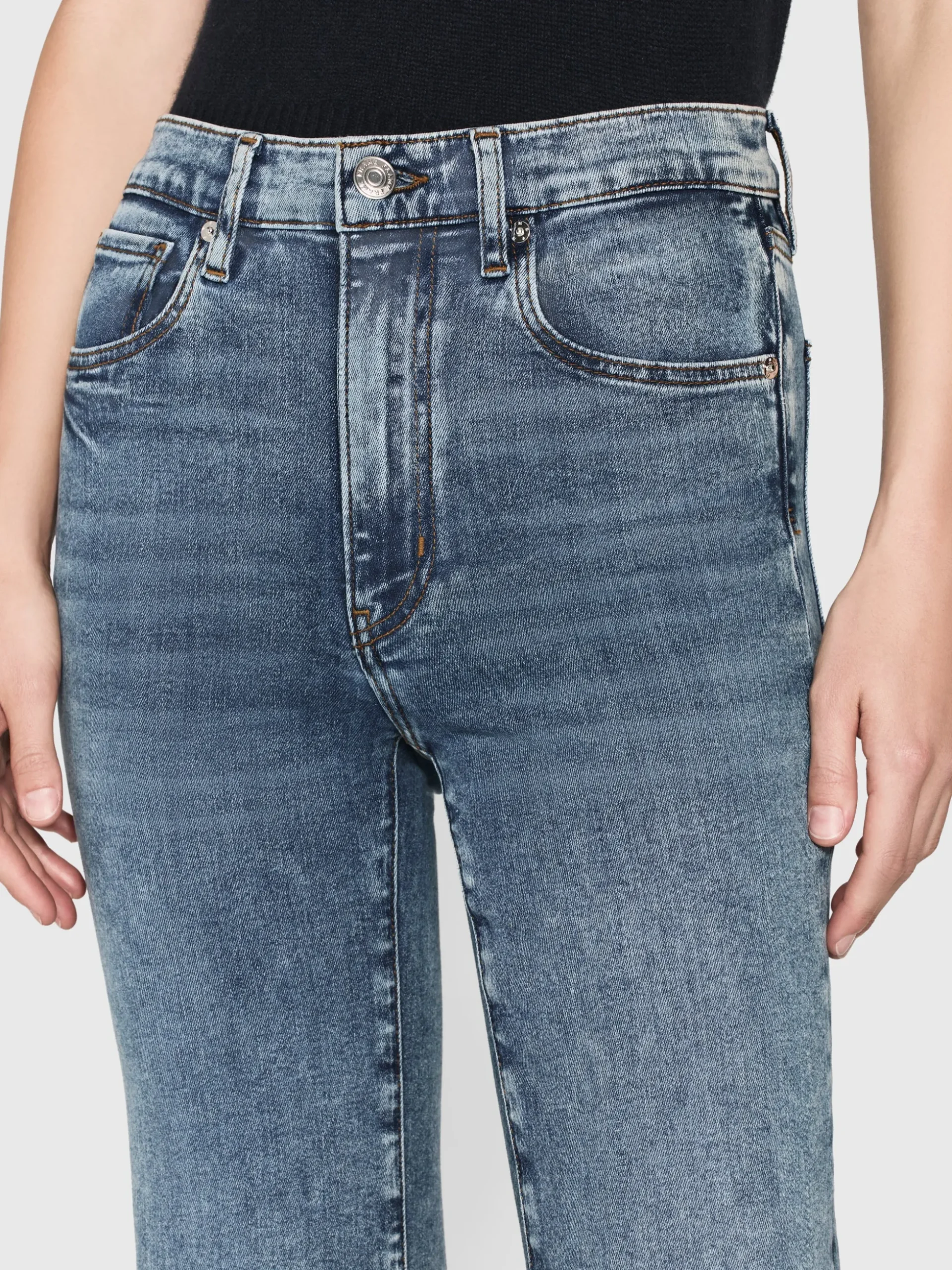 Le Sleek Straight in Rowley Raw Fray