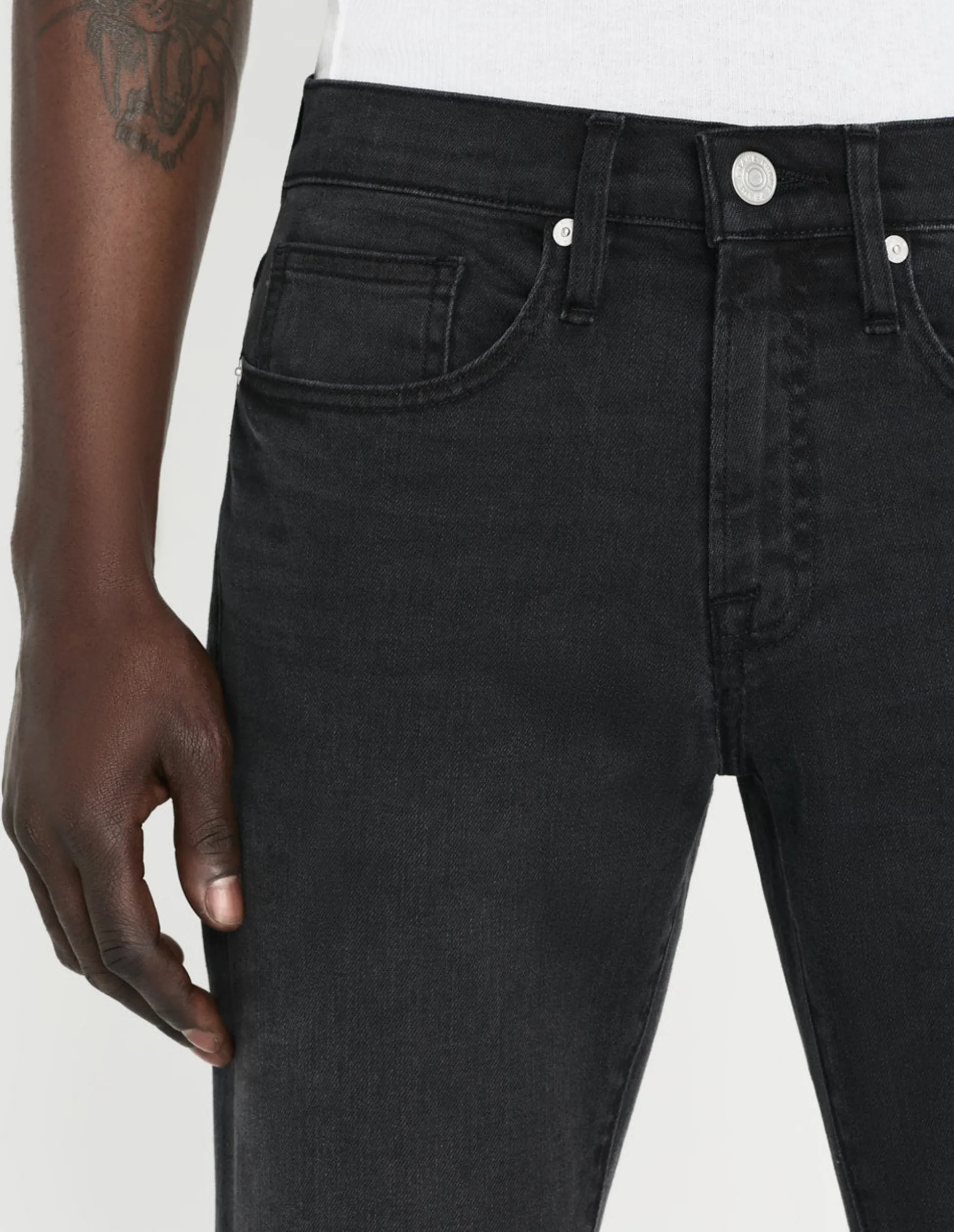 L'Homme Slim in Fade To Grey