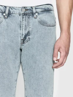 L'Homme Slim in Kenny