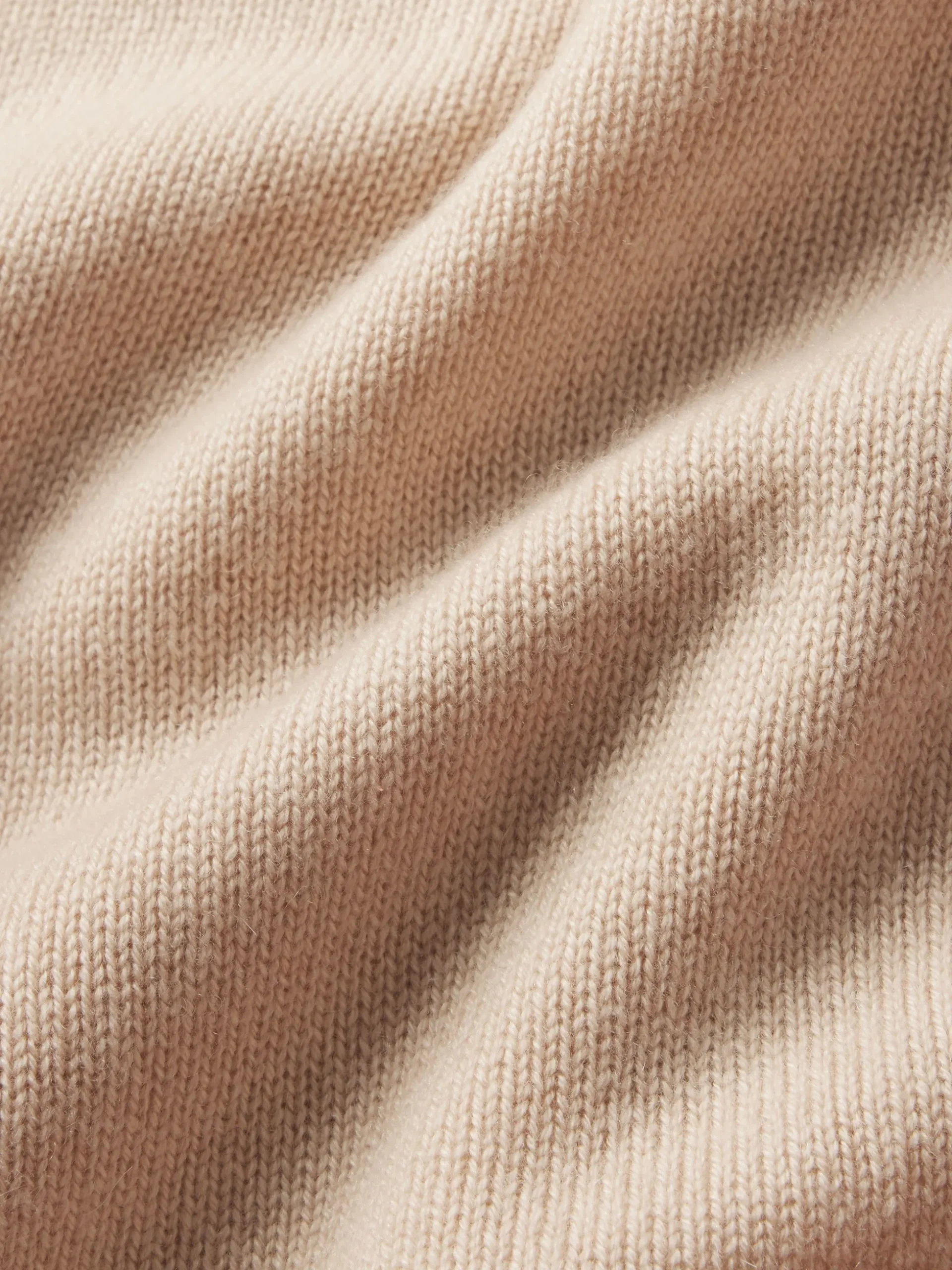Shrunken Cashmere Cardi in Almond Pink