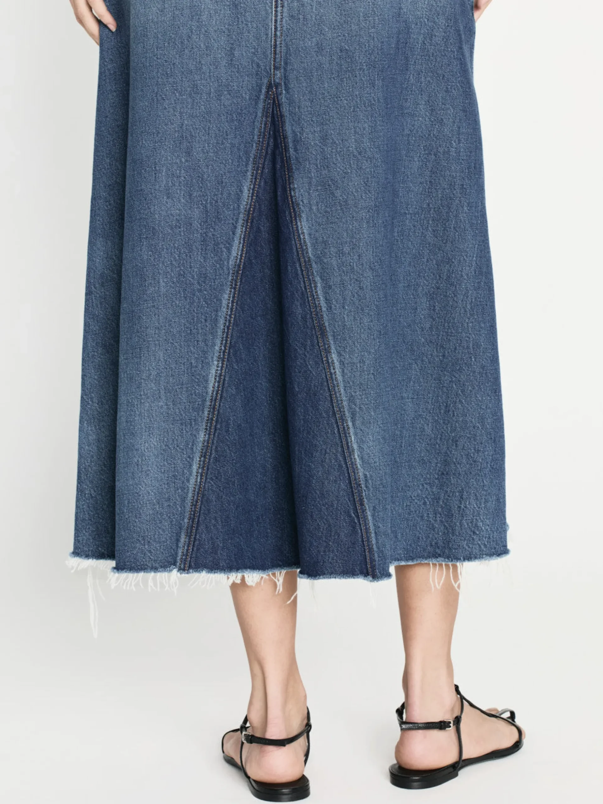 The Dorothy Skirt in Slowpoke