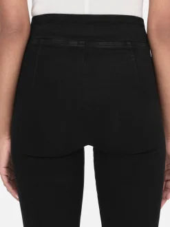 The Jetset Flare in Sheen Noir